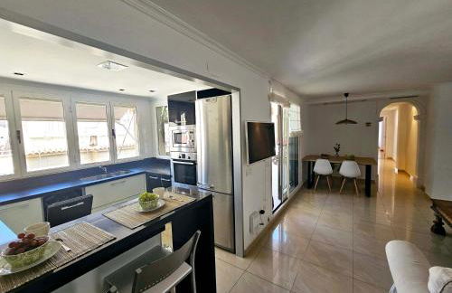 AMAZING ATTIC in City Center by SunCastle Apartamentos - Foto 19