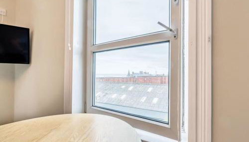 Sea View Apartment Near The Beach and Town Center - Foto 5