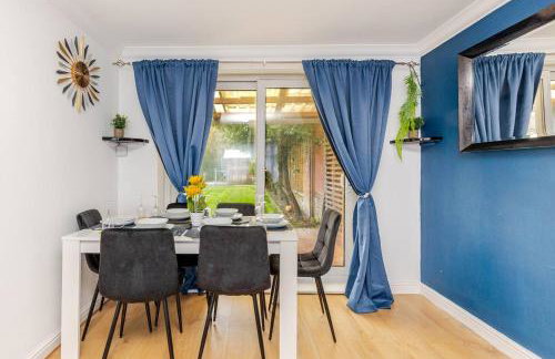 Modern & Spacious 3BR House Bracknell - Berkshire - Photo 67