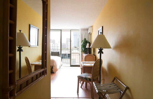 Tropical Studios at Marine Surf Waikiki - Photo 80