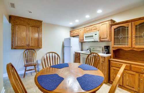 Smith Mountain Lake Getaway w/ Private Dock! - Foto 22
