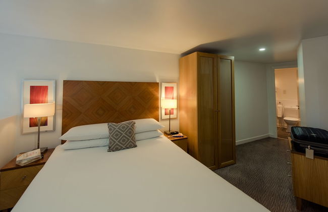 PREMIER SUITES Liverpool - Photo 10