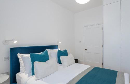 FOX ON THE HOE - Luxury Apartment accommodation - Photo 57