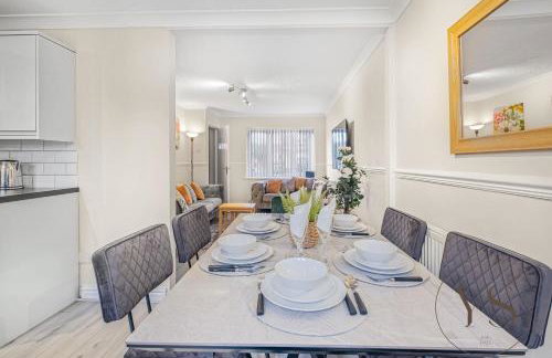 Group-Friendly 3BR Near Dudley + Parking - Foto 2