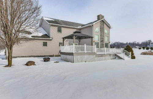 Family Home on 9 Acres! Climbing Wall and Gym - Foto 39