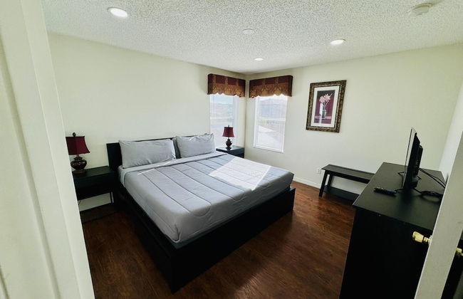 7/6.5 Beautiful Vacation Home With Private Pool, and Much More!! - Foto 26