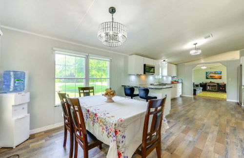 Palatka Hideaway with Fireplace and Private Porch - Foto 8