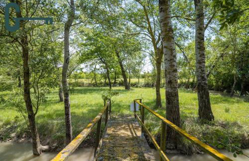 Séjour détente avec spa, piscine et sauna - Photo 29