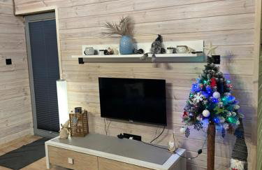 Mazury Dom Oluś nad jeziorem Sasek Wielki z gorącą balia z funkcją jakuzzi - Foto 17