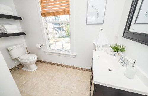 Lighthearted Family Friendly Downtown River Views - Foto 35