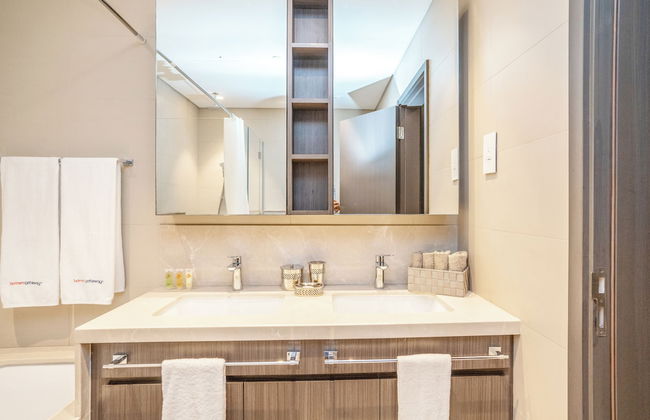 Homesgetaway- Cozy 3BR in Downtown Views - Foto 28