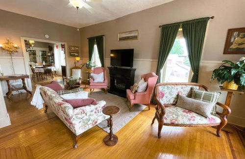 Historic Victorian Apartment - Foto 11