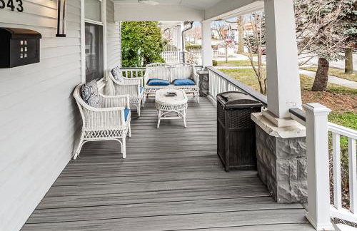 Steps to Dtwn Plymouth! Home with Dog-Friendly Yard - Foto 28