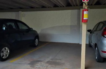 Edificio Italia - 3 quartos - 2 banheiros - 1 garagem coberta - Taxa Para Hospedes Com Pets - Foto 18