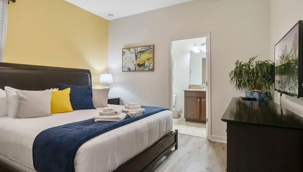 6 Beautiful Bedrooms 6 Baths Pool & Spa 6 Home by RedAwning - Foto 4, Habitación