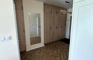 Urokliwy Apartament z dużym tarasem i widokiem na Jezioro Białe - Foto 25