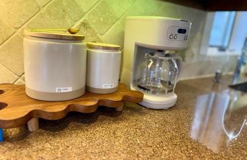 Hot Tub & Firepit Near Ski Resorts & Cozy Modern Cabin - Foto 46