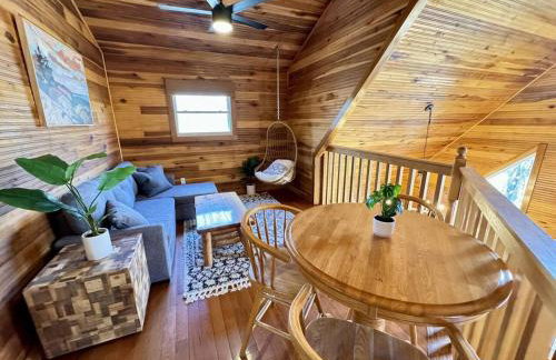 14 Guest 7 Bed 4 BR Lakefront Cabin w Hot Tub - Foto 13