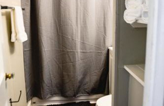 Urban Cottage: Homey & Convenient - Foto 27