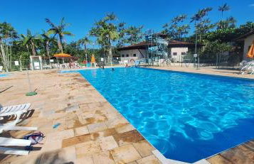 Chalé Orquídeas Club Ubat 6p piscinas - Foto 52