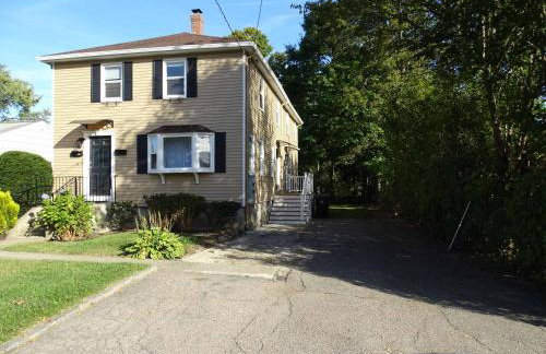 Comfortable Renovated 3 Bed Apartment - Foto 21