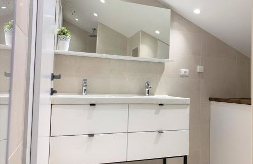 Holiday house Trogir NATURA with swimming pool - Foto 40