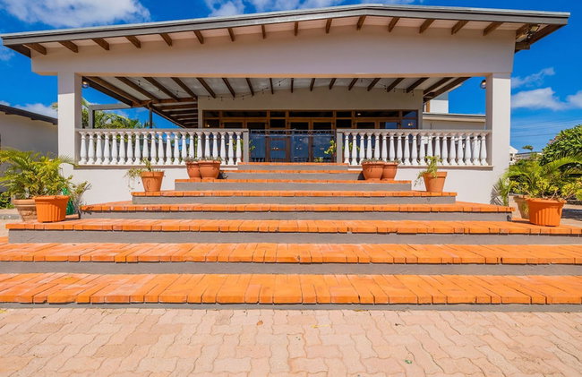 Spacious 4BR Villa Private Pool Cozy Location - Photo 45