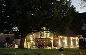 The TreeHouse Hideaway - Foto 1