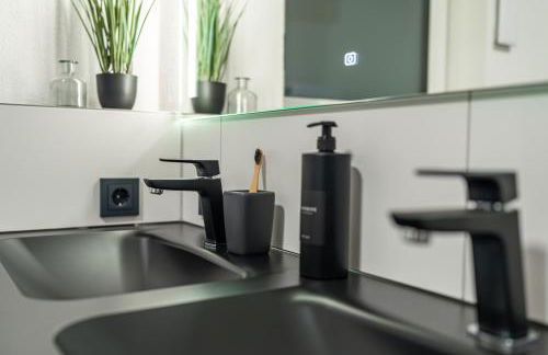 BPS Apartment #7 Luxury Penthouse - NEU - Deluxe - Modern - Foto 48