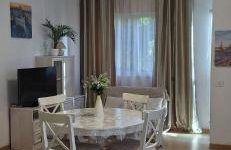 Sunny 1-BR apartment with AC and private terrace near the ocean - Foto 4