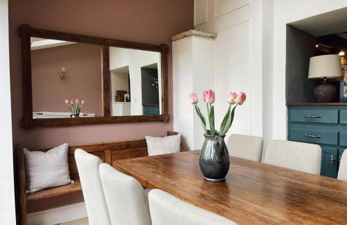 The Little Chantry - Hot Tub, Riverside, Pet Friendly - Foto 14