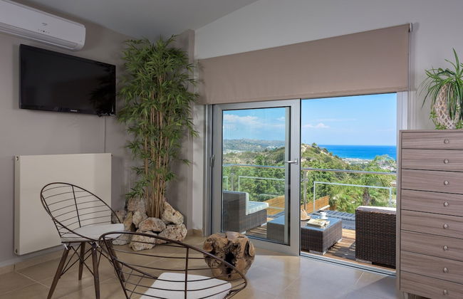 Quinn Hill Luxury Villa - Photo 11