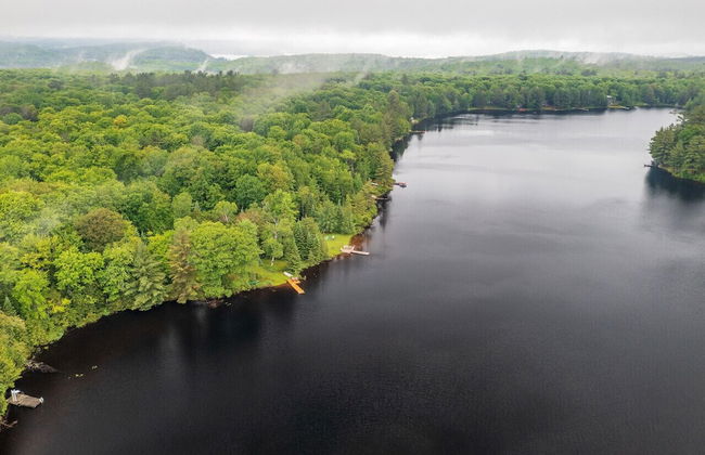 Bear Essentials Lakefront Hideaway - Foto 31