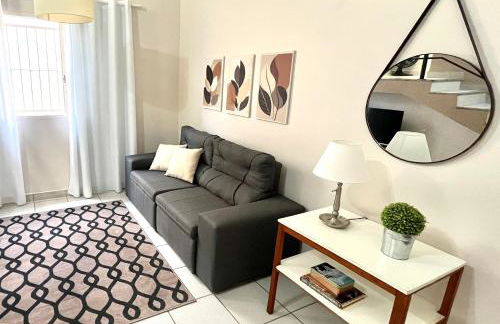 Casa Ampla - Ótima Localização - Foto 1