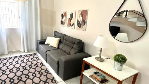 Casa Ampla - Ótima Localização - Foto 1