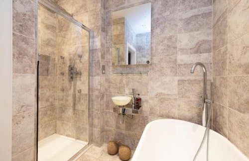 JOIVY Charming 2-Bed Flat Near Edinburgh Castle - Foto 46