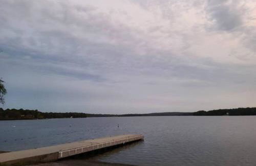 Gardner Lake 2 Queen/1King/2 Bath/Laundry- Private - Foto 21