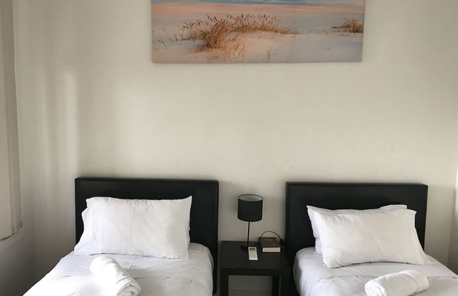 Tasha's Apartments on Kerry - Photo 3