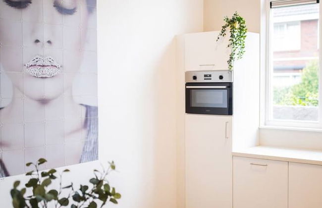 Serviced 3BR Apartment in Utrecht - Photo 4