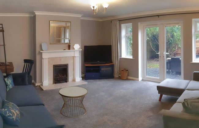 Spacious 2-bedroom Family Flat in Iver Heath - Foto 4