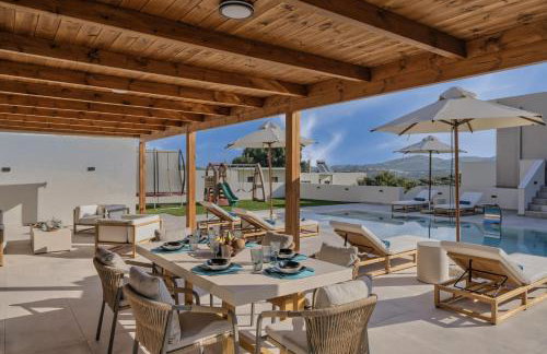 Elysian Villa 2 - With Private Pool - Photo 20