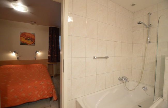 Holiday Home in Robertville Near Lake & Sauna - Foto 24