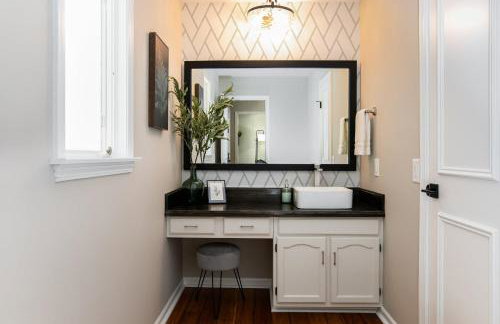 Spacious 6-Bed Luxury Home Near Notre Dame - Foto 27