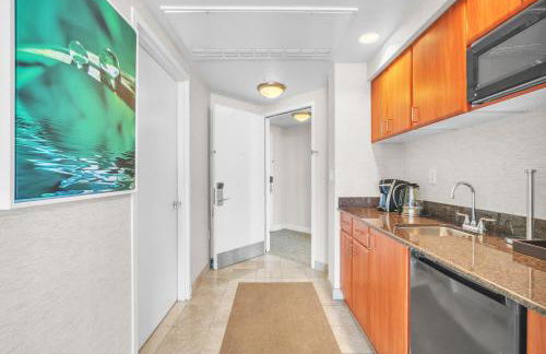 TRUMP INTERNATIONAL BEACH RESORT 2 BEDROOM APARTMENT 1600 Sqf OCEAN FRONT - Foto 30