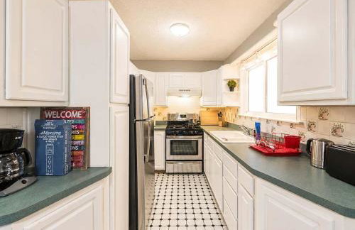 Enchanting historic townhouse by CozySuites - Foto 24