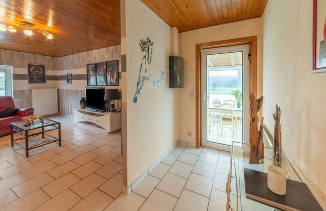 Sweet Home in Chiny With Garden - Photo 17