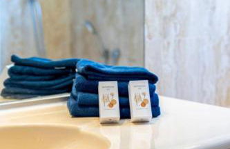 Magnificent 3 Rooms-Sea View-Terrace-Pool - Photo 8