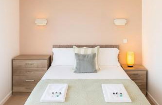 2-Bed Apartment in Bridgwater - Comfy & Central - Foto 10