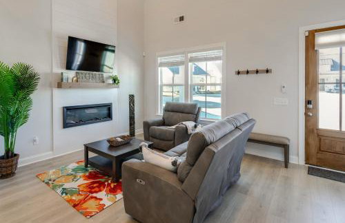 Lakeside Retreat with Boat Dock in Greenwood! - Foto 8