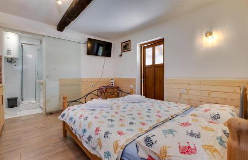 Cozy Home In Martinska Ves - Foto 14